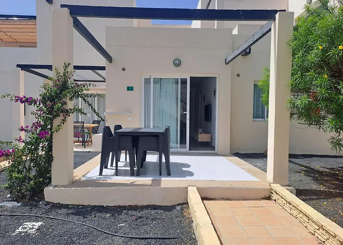 Homeforguest Apartamento Con Terraza Y Piscina En Corralejo